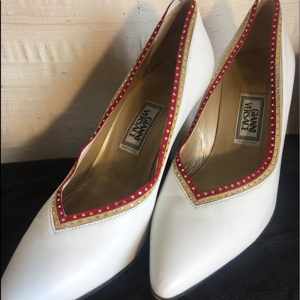 Gianni Versace white heels